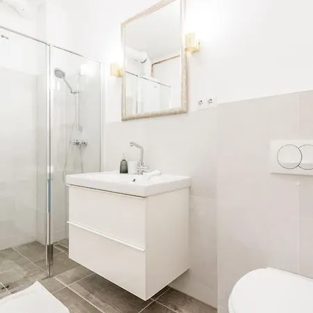 Venus - King Street I * 布达佩斯